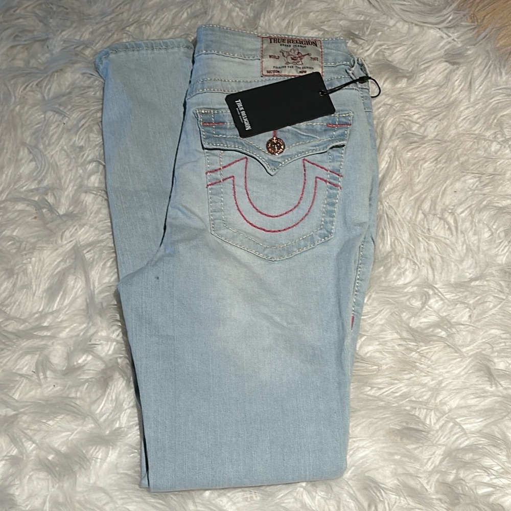 NWT, True Religion Halle high rise, super skinny with rose gold details Sz 28